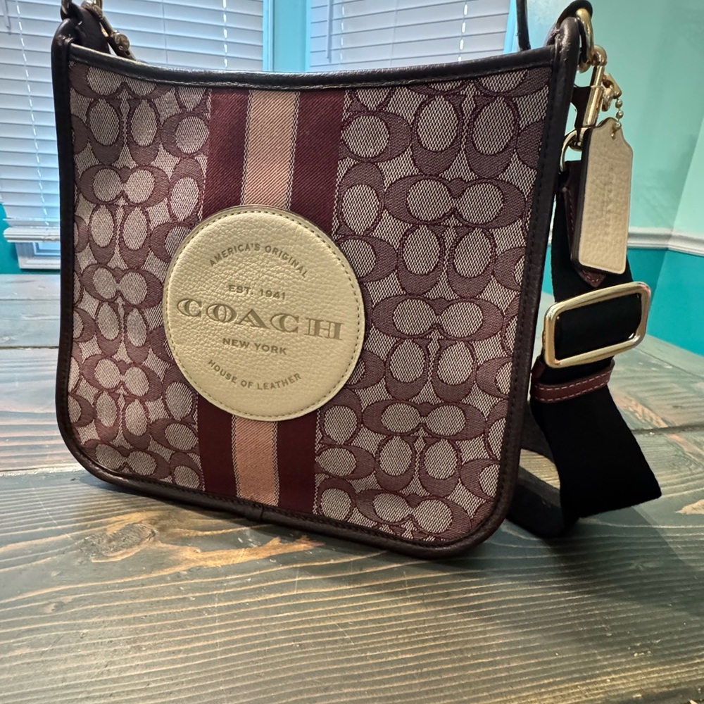 Coach Dempsey File Signature Crossbody Bag